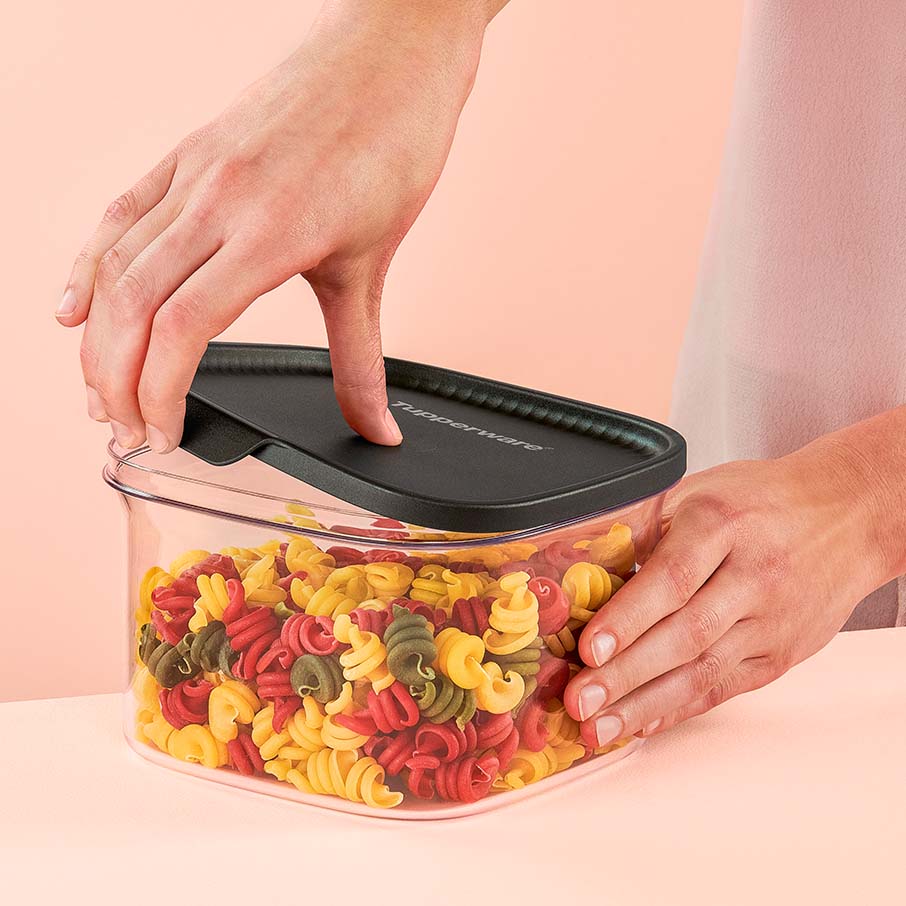Tupperware® Ultra Clear® Square | 7 cup / 1.7 L - Image 3
